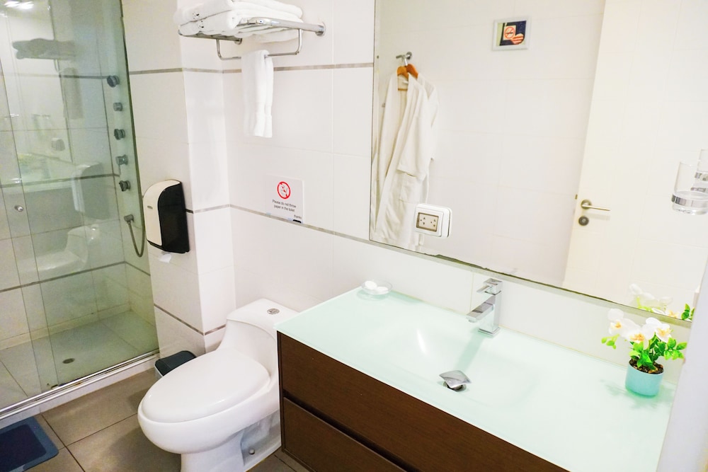 Petit Palace Apart Hotel Suites 47/50