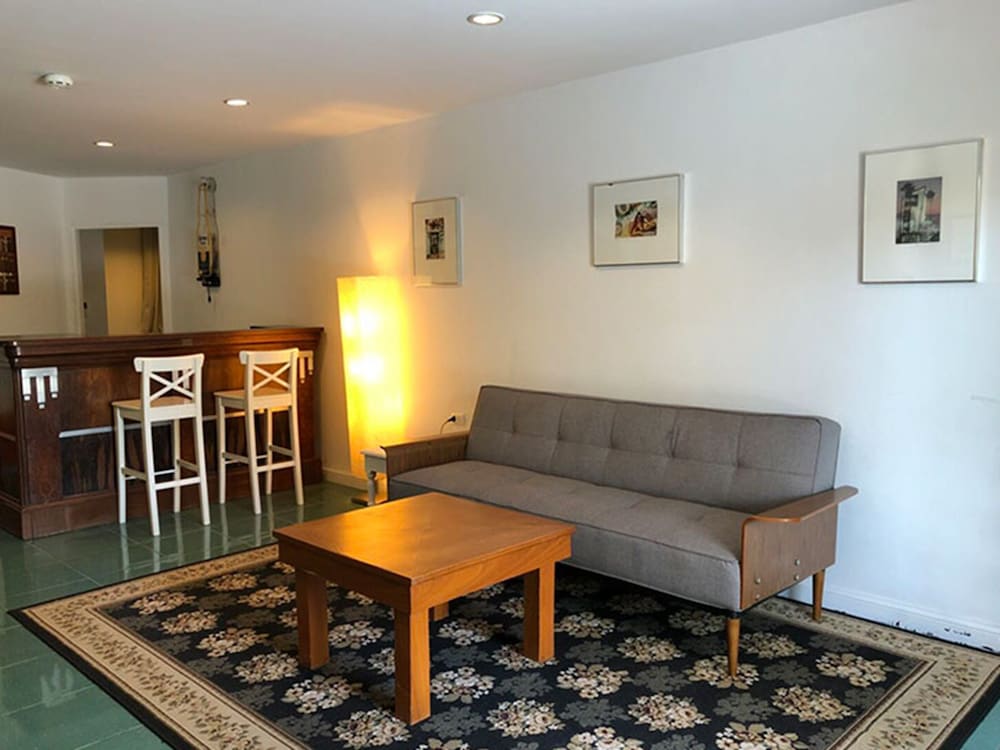 Dolphin Bay Resort 44/69