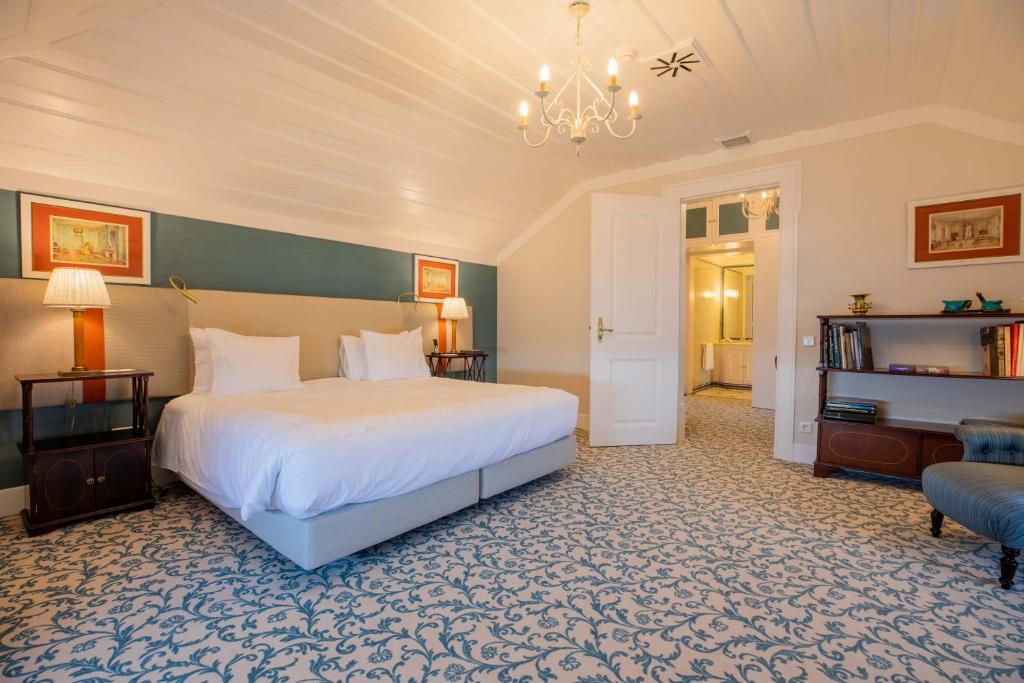 Suite, Side Ocean View, Attic، Estoril Vintage Hotel 2/3