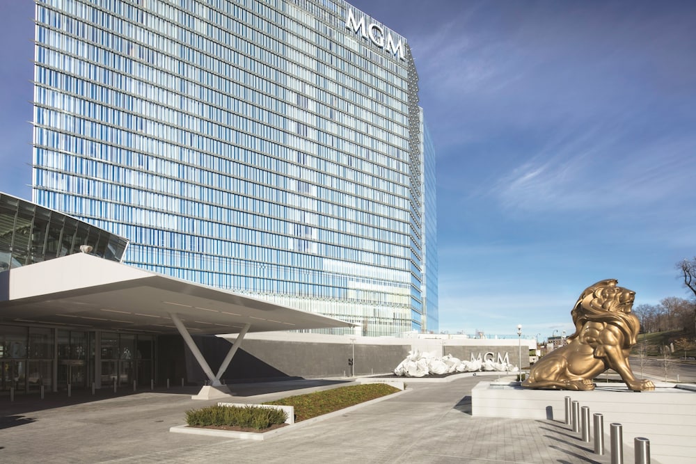 MGM National Harbor Resort & Casino 2/54
