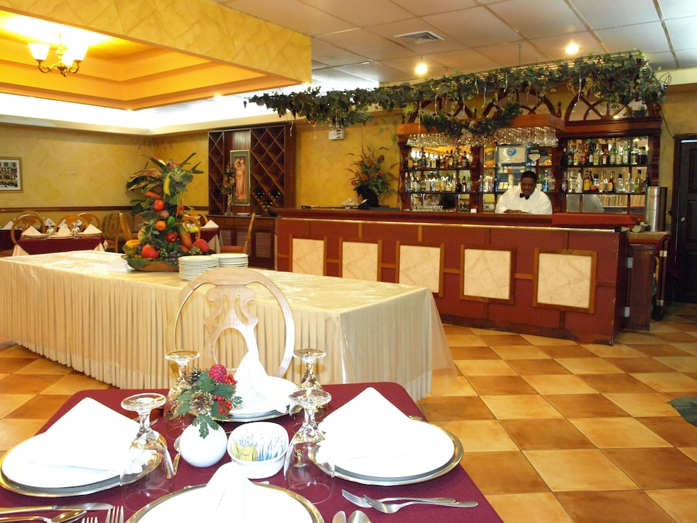La Quinta Hotel 45/54