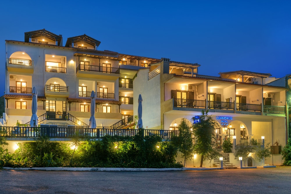 Leandros Hotel 1/50