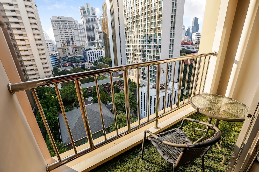 Grand Asoke Suites Boutique Residence 36/60