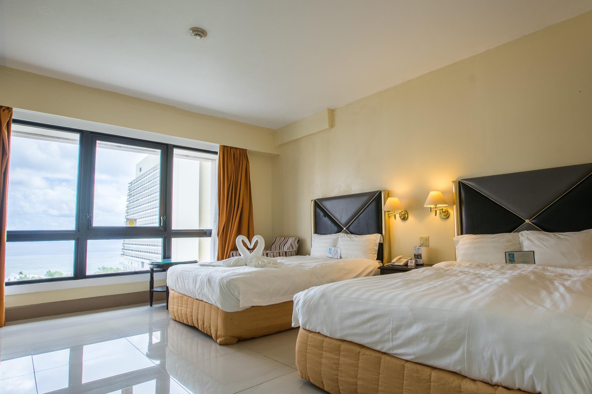 ROOM, TWIN BEDS, OCEAN VIEW