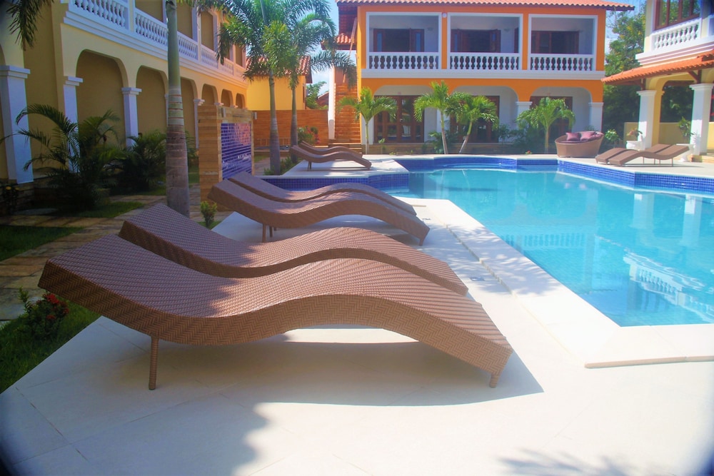 Hotel Villa Beija Flor 9/74