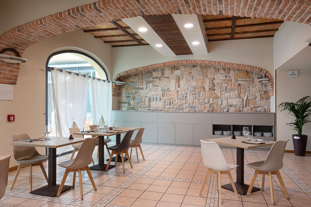 LVG Hotel Collection - Al Mulino 30/50