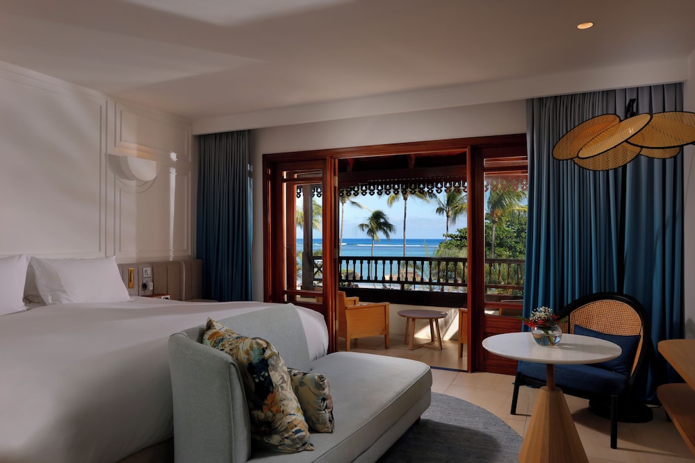 King Bed, Ocean View, Balcony or Terrace