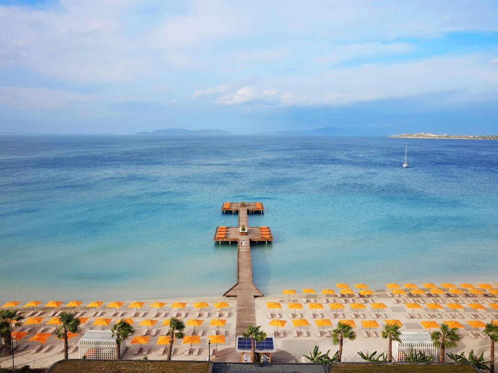 Swissotel Resort and Spa Cesme 62/67