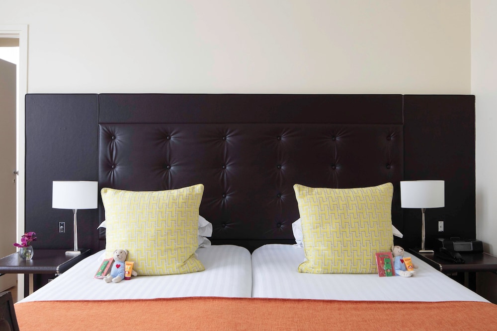 Le 123 Elysees Astotel 30/50