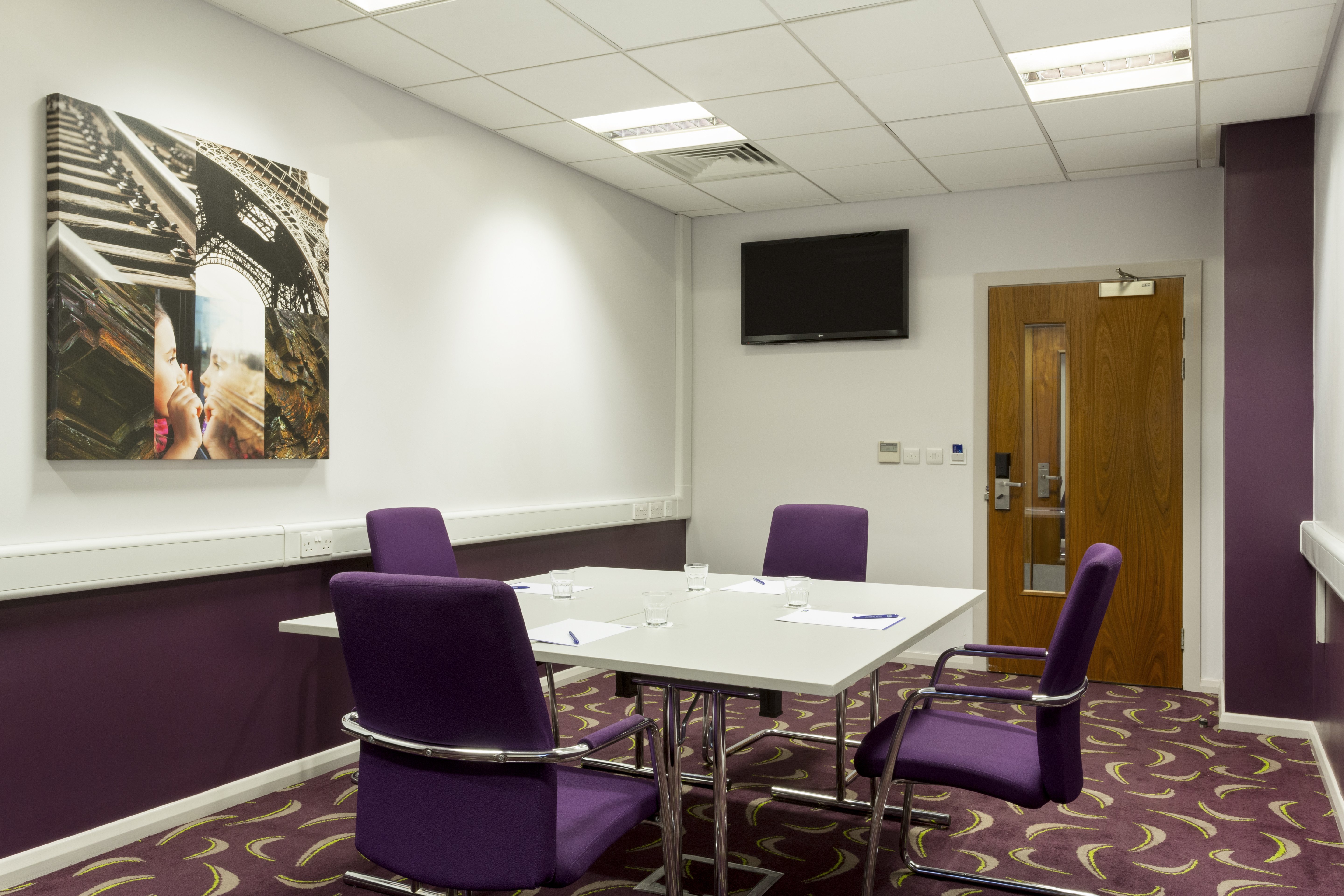 Holiday Inn Express Dunstable 20/26