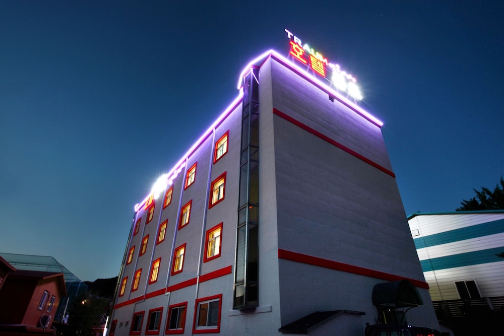 Traum Hotel &amp; Condo 1/55
