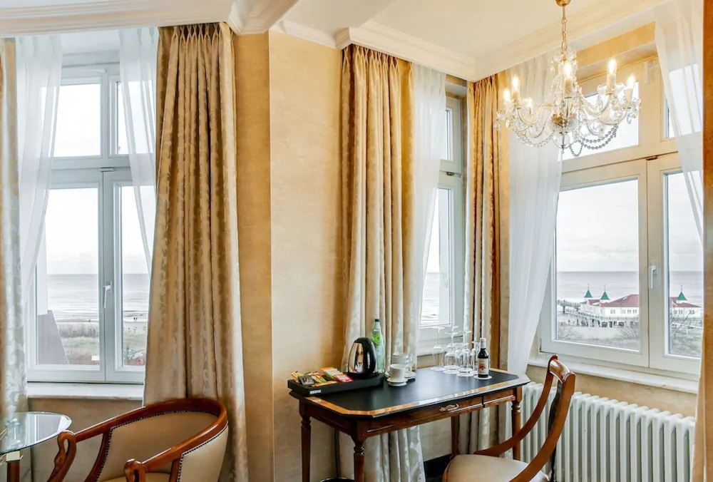 Seetelhotel Ahlbecker Hof 50/50
