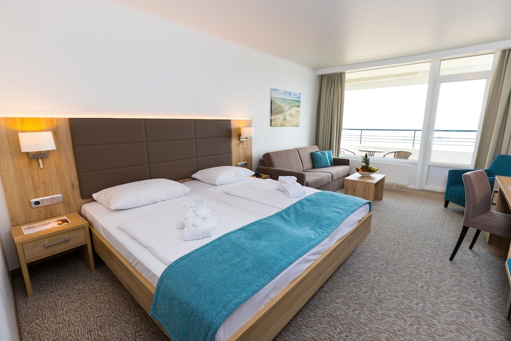 Carat Golf and Sporthotel 18/63