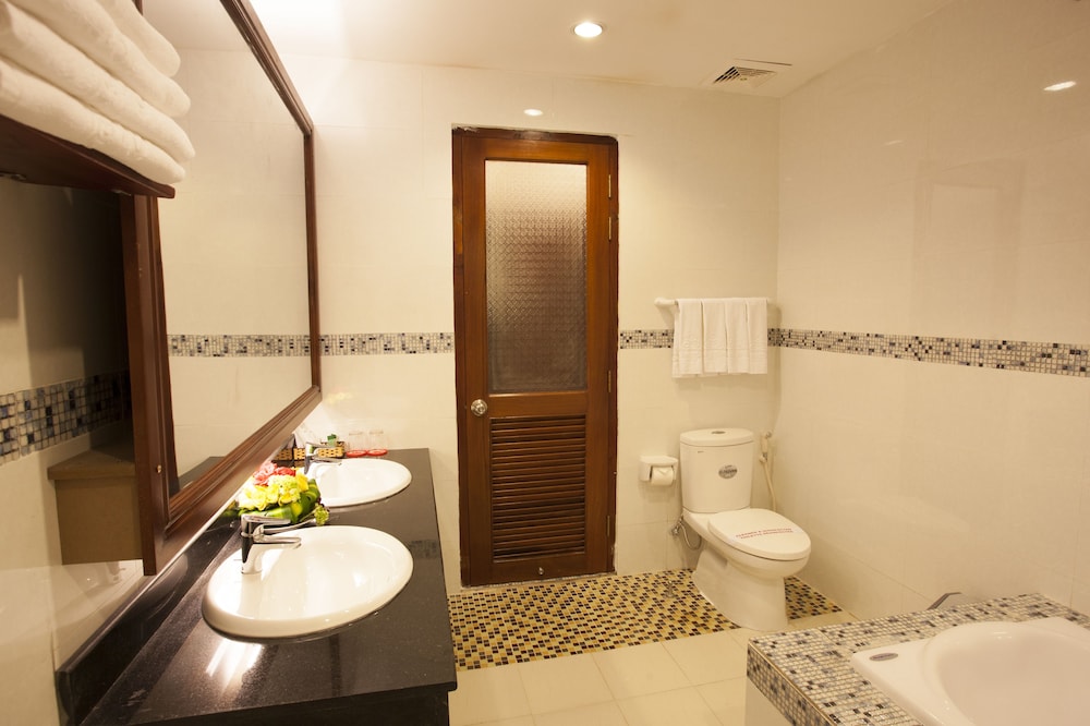 Anh Dao Mekong 2 Hotel 27/28