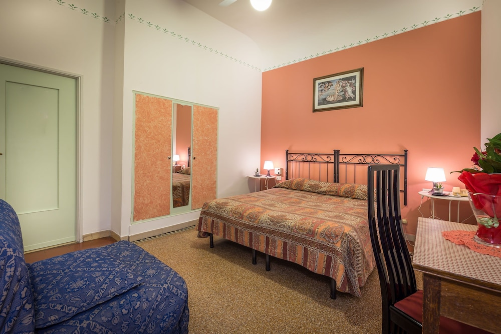 Hotel Ferretti 10/58