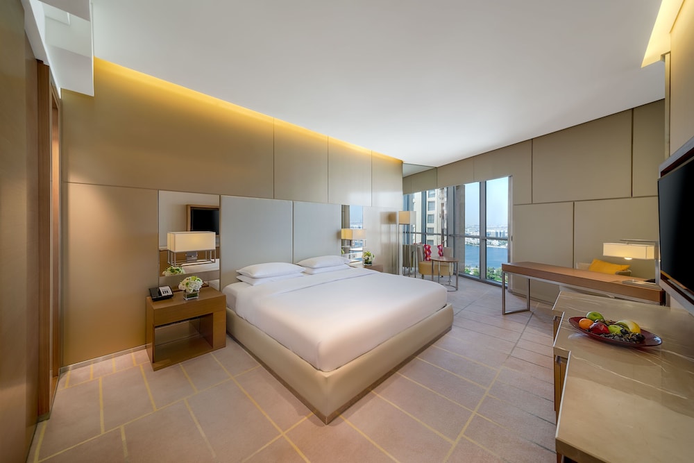 Hyatt Regency Dubai Creek Heights Residences 21/73