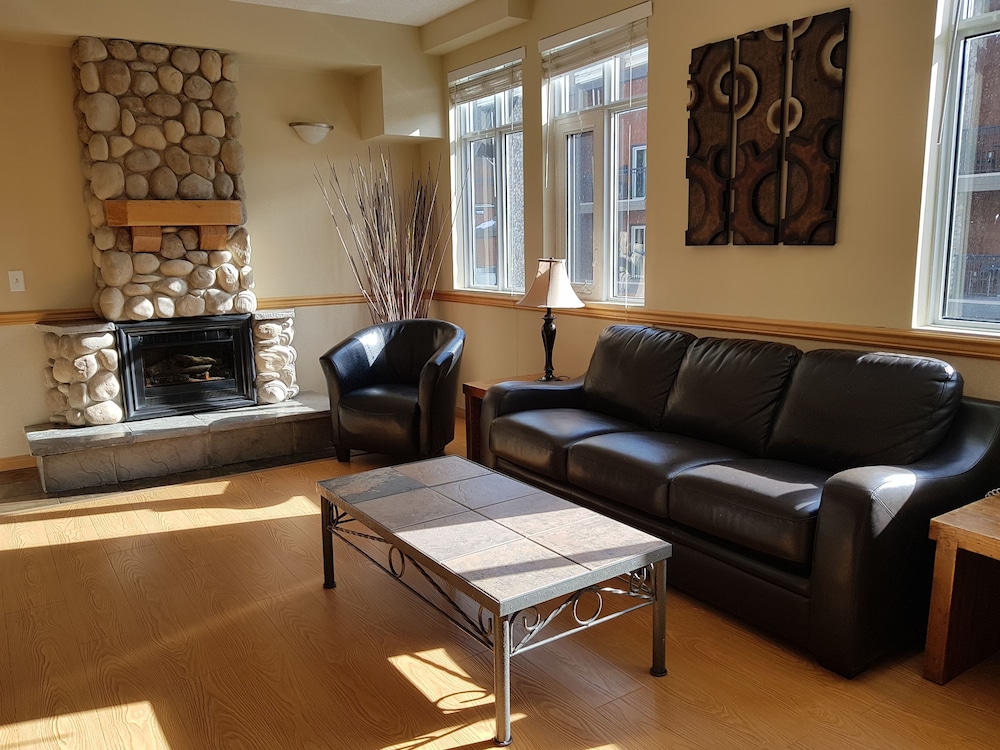 Sunset Resorts Canmore 25/50