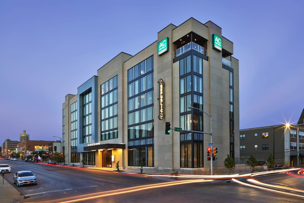 AC Hotel Des Moines East Village 1/48