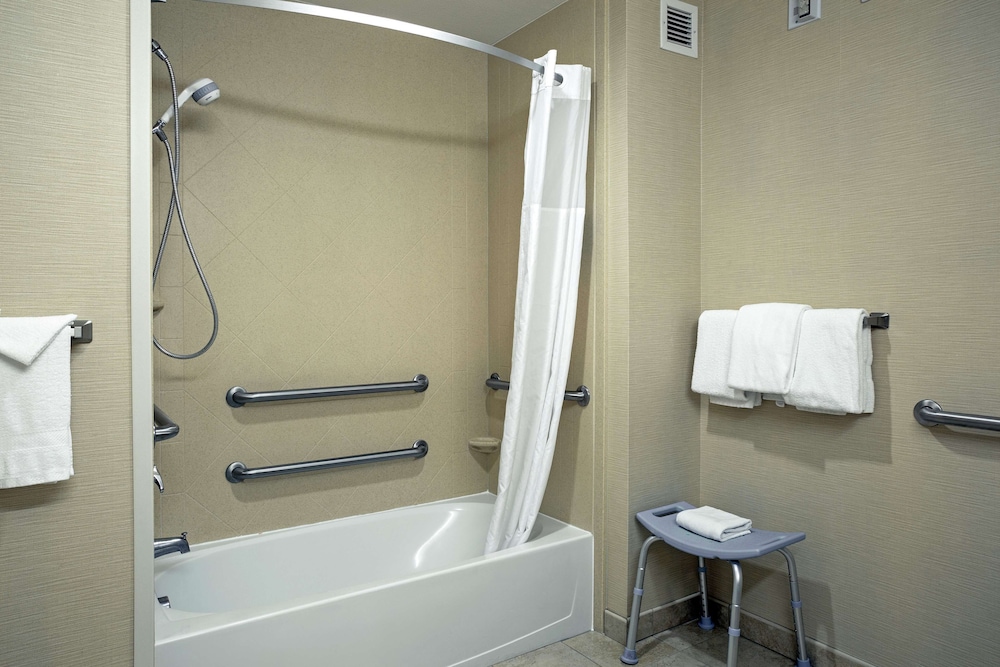 Hampton Inn and Suites Prescott Valley 19/68