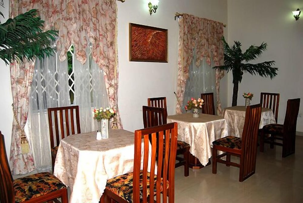 Acacia Lodge, North Legon(Haatso) 20/29