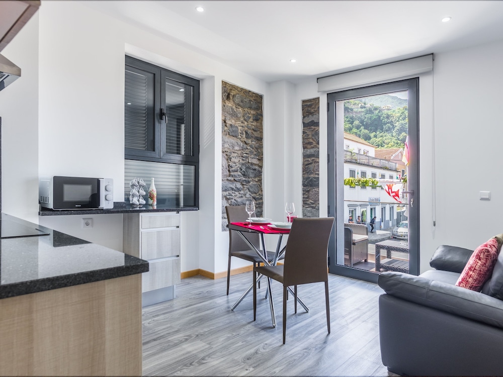 Enxurros House 35/48