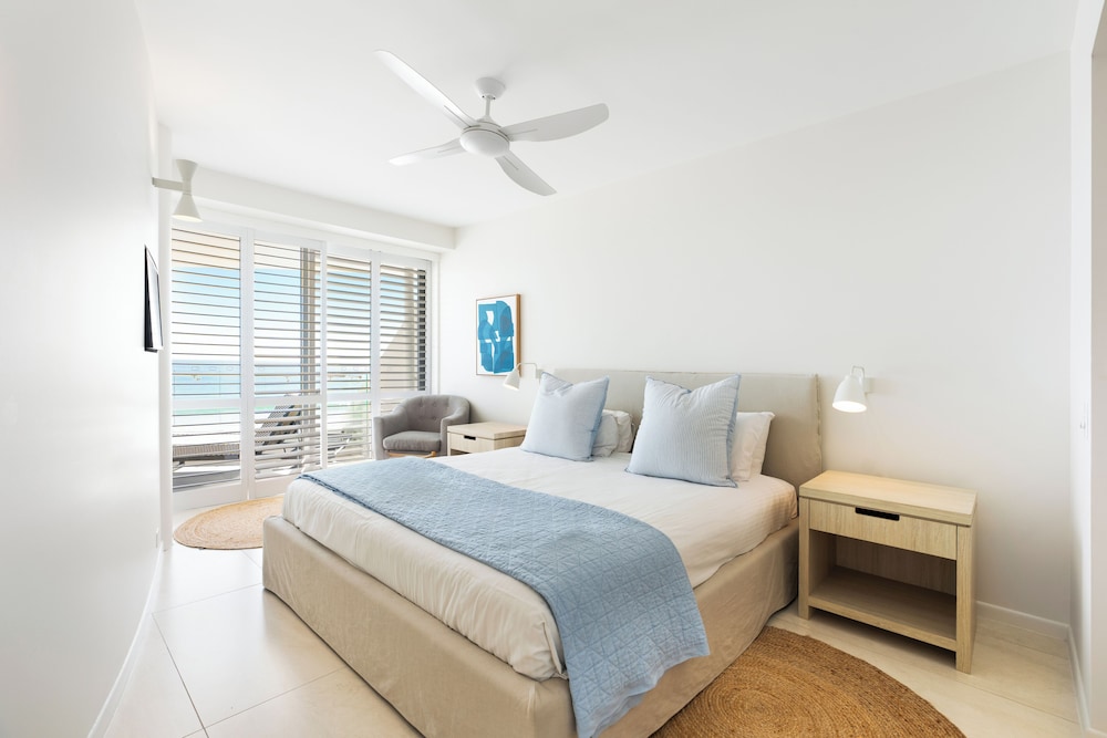 La Mer Apartments 12/50