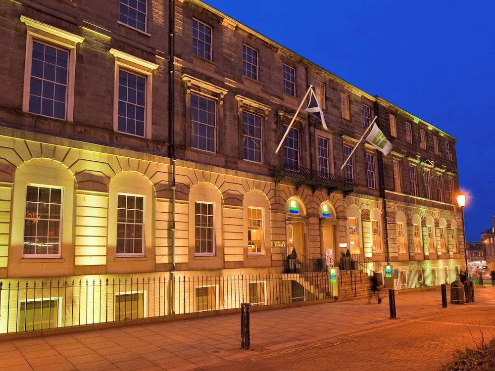 Holiday Inn Express Edinburgh City Centre 6/62