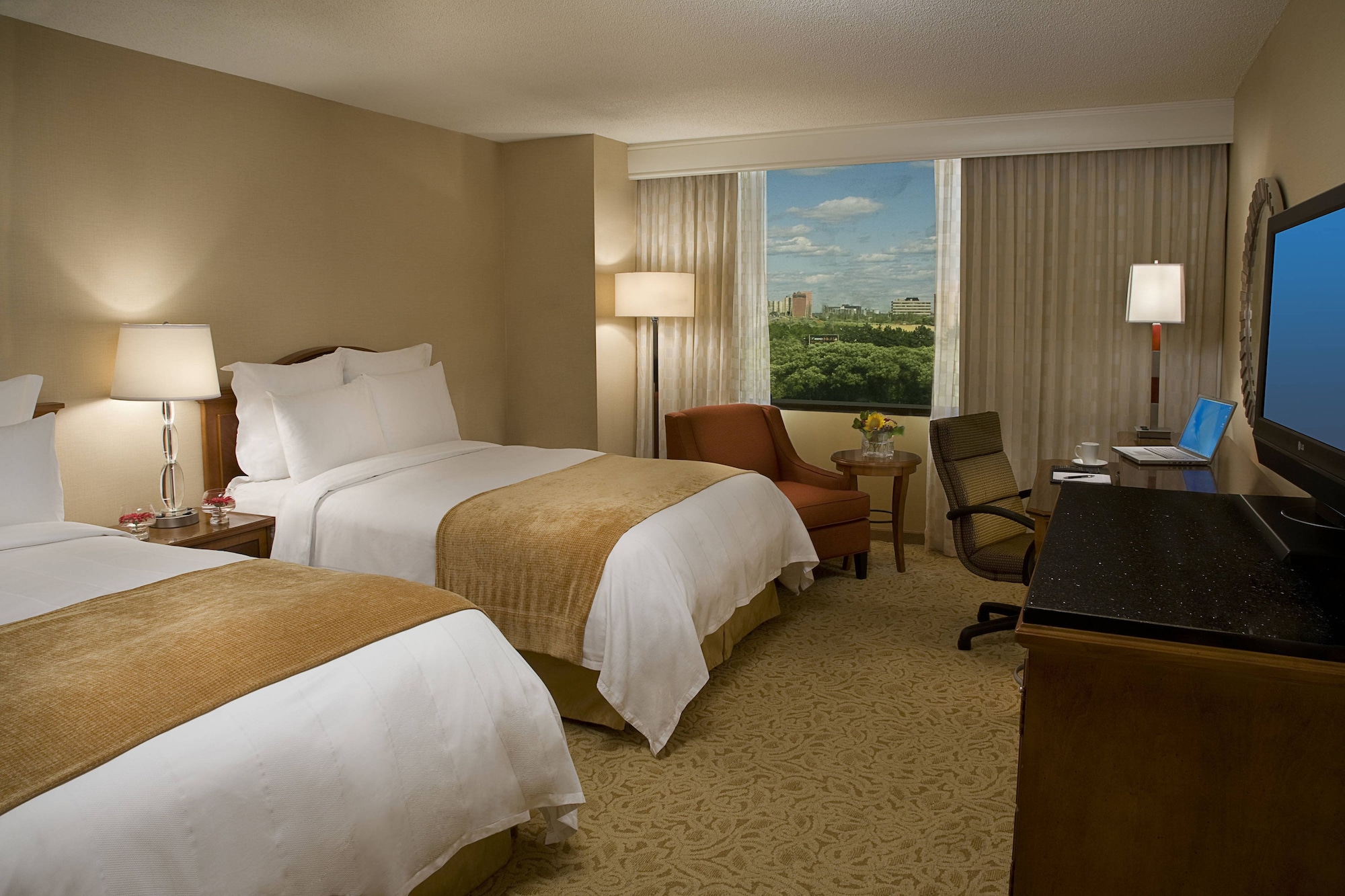 غرفة بسريرين كوين، Toronto Airport Marriott 3/17