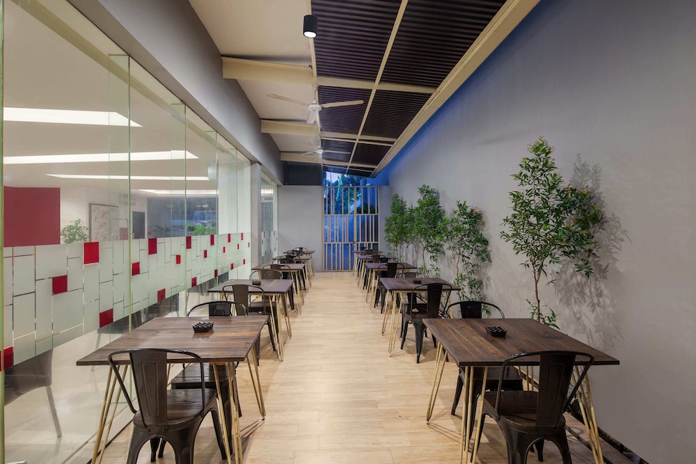 Amaris Hotel Pancoran 22/33