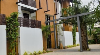 Olanro Hotel 9/40