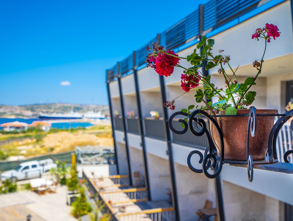 Kosa Otel Çesme 8/50