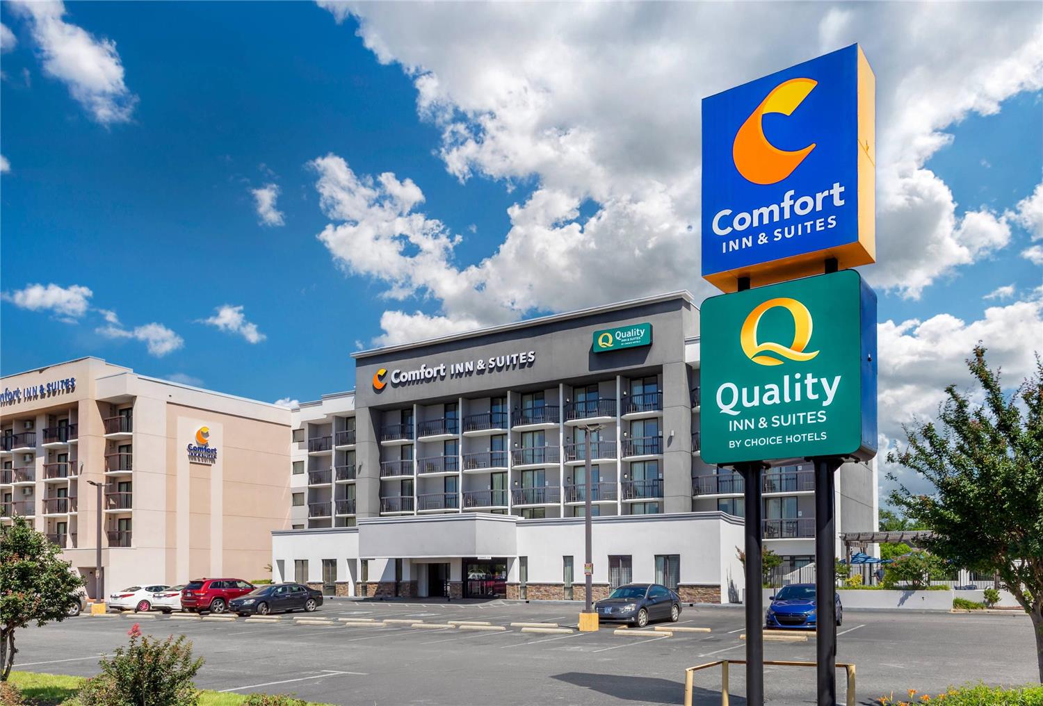 Quality Inn & Suites Spring Lake - Fayetteville near Fort Bragg 39/41