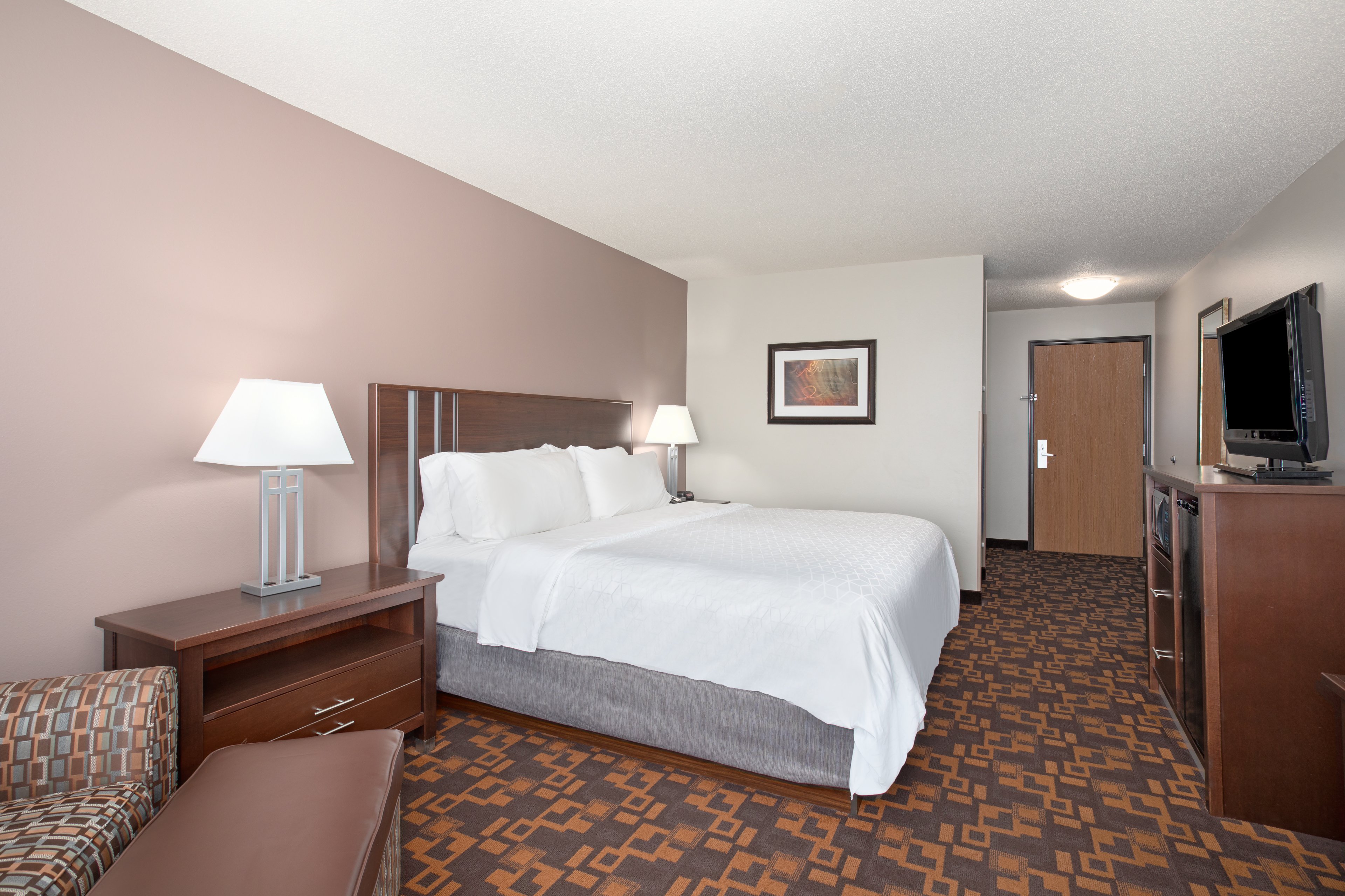 Holiday Inn Express Hotel Suites Yankton 36/71