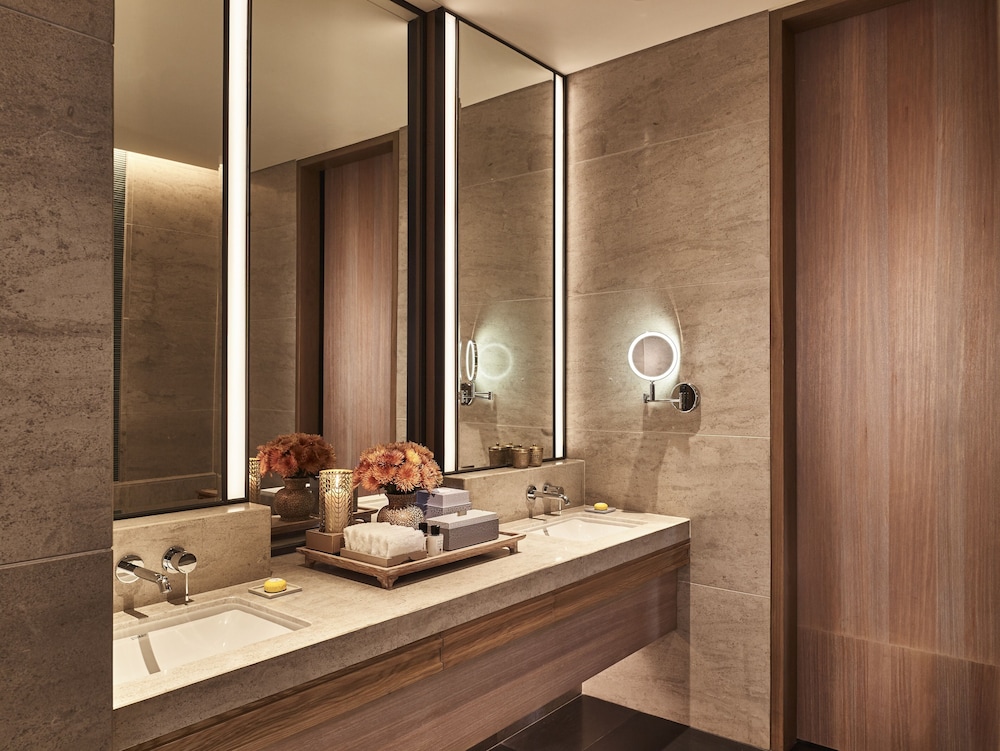 Regent Phu Quoc 24/77