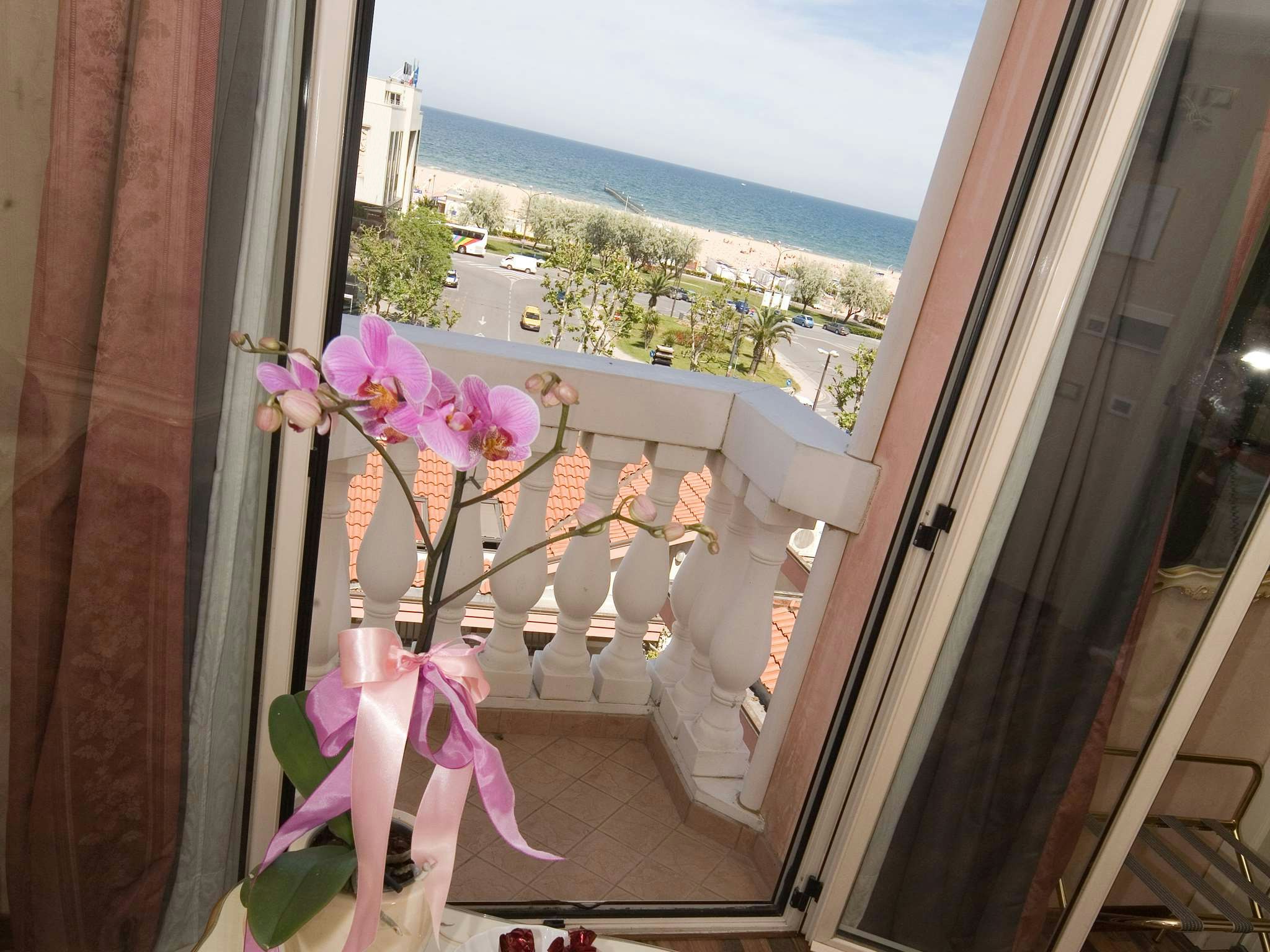 Hotel President Rimini 64/84