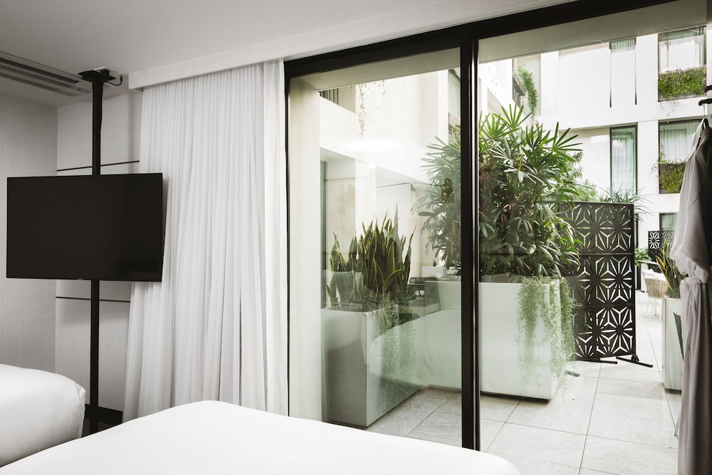 The Godfrey Hotel Hollywood 38/50