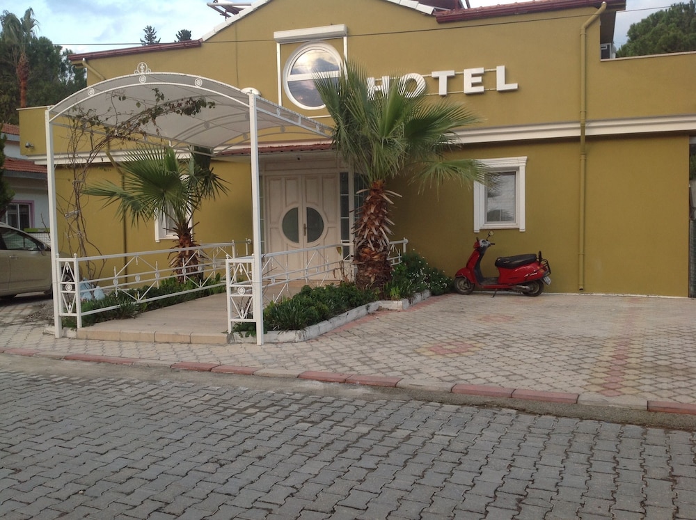Berg Hotel 41/50