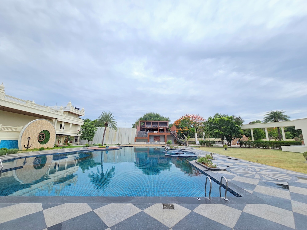 Sathyam Grand Resort Sriperumbudur 43/50
