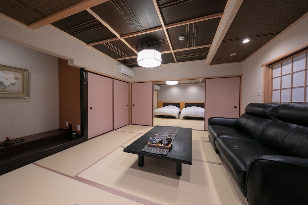 YUFUIN HOTEIYA 40/50