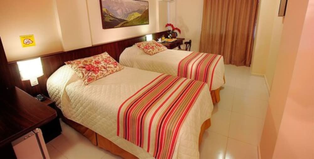 Bogari Hotel 35/75