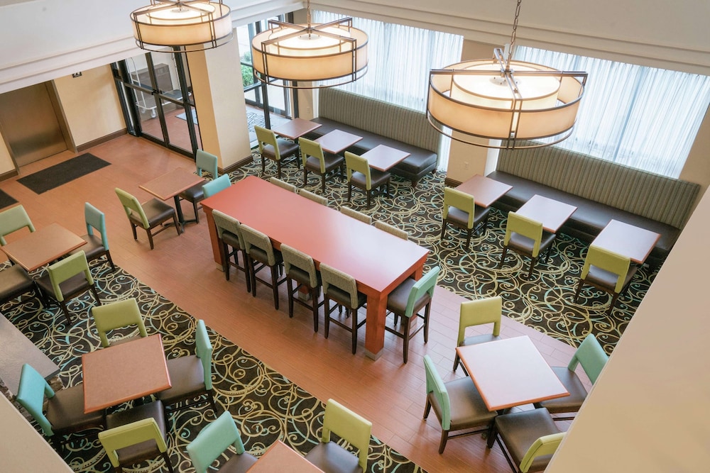 Hampton Inn And Suites Valley Forge Oaks 51/53