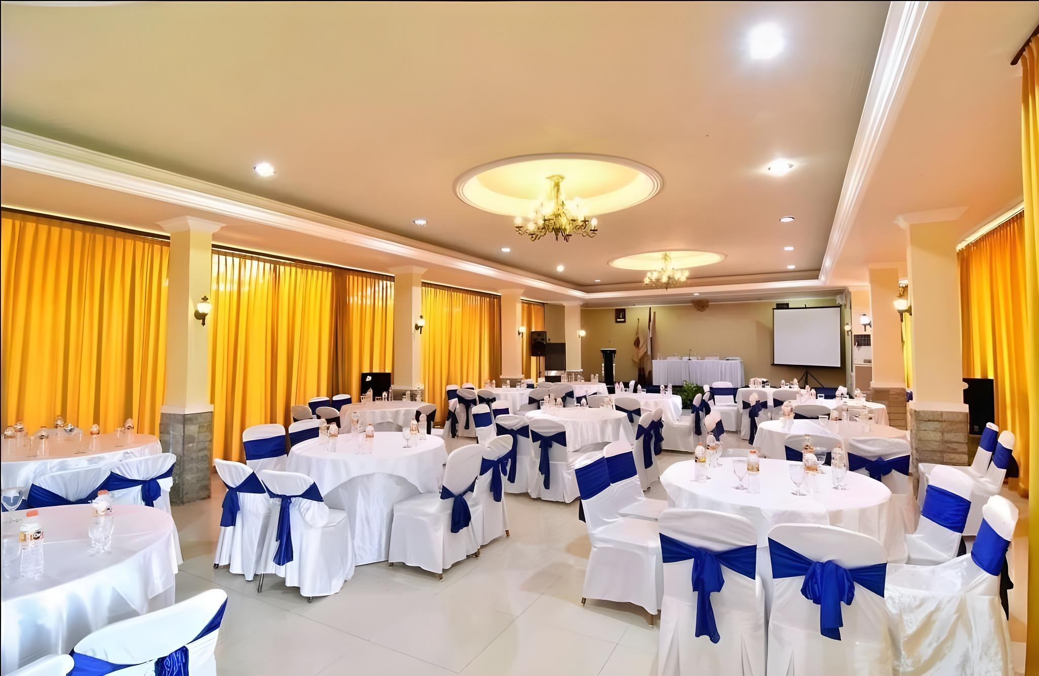 Hotel Sendang Sari 38/40