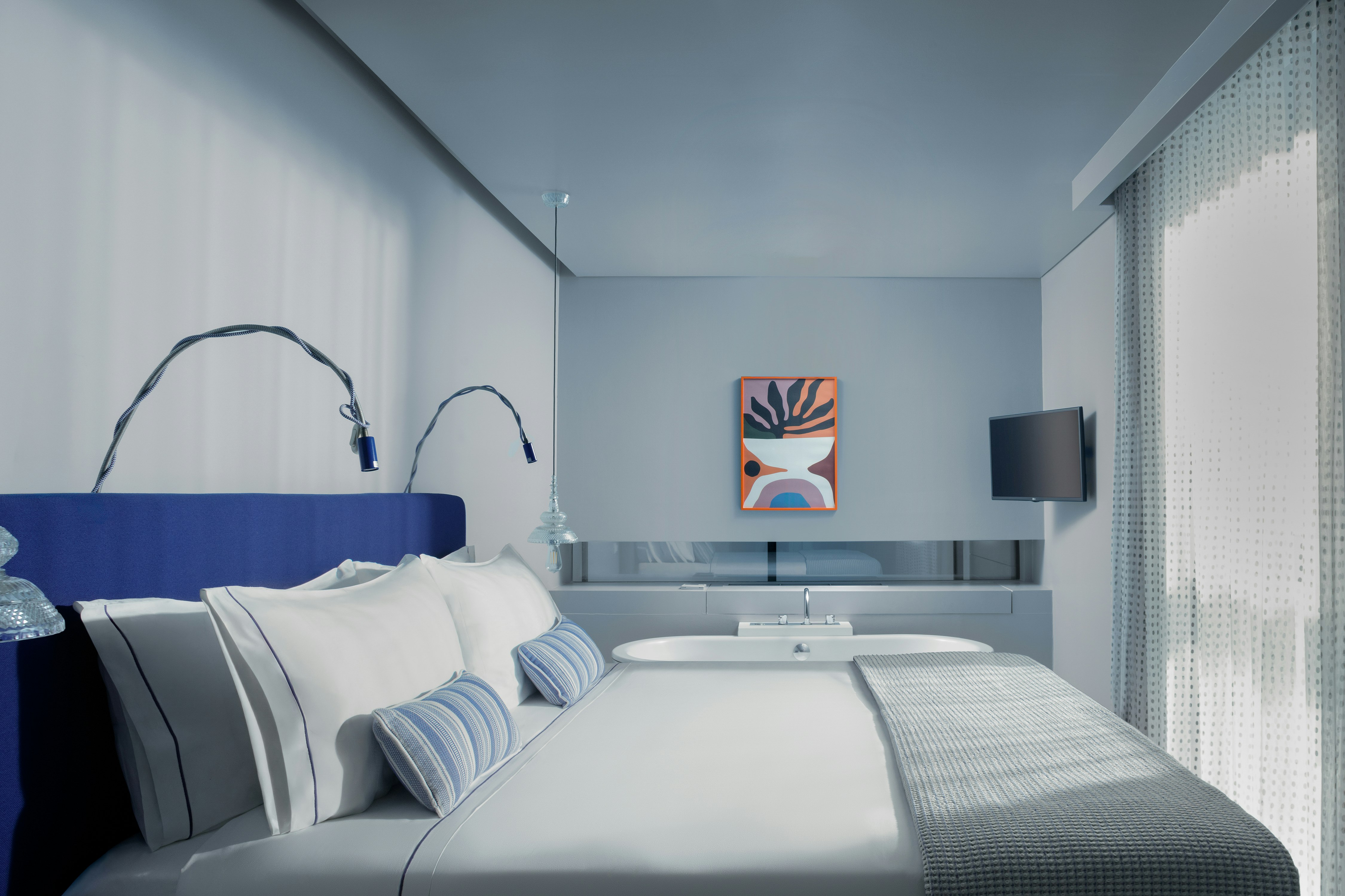 Fresh Hotel 11/62