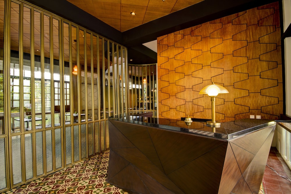 The Henry Hotel Manila 11/50
