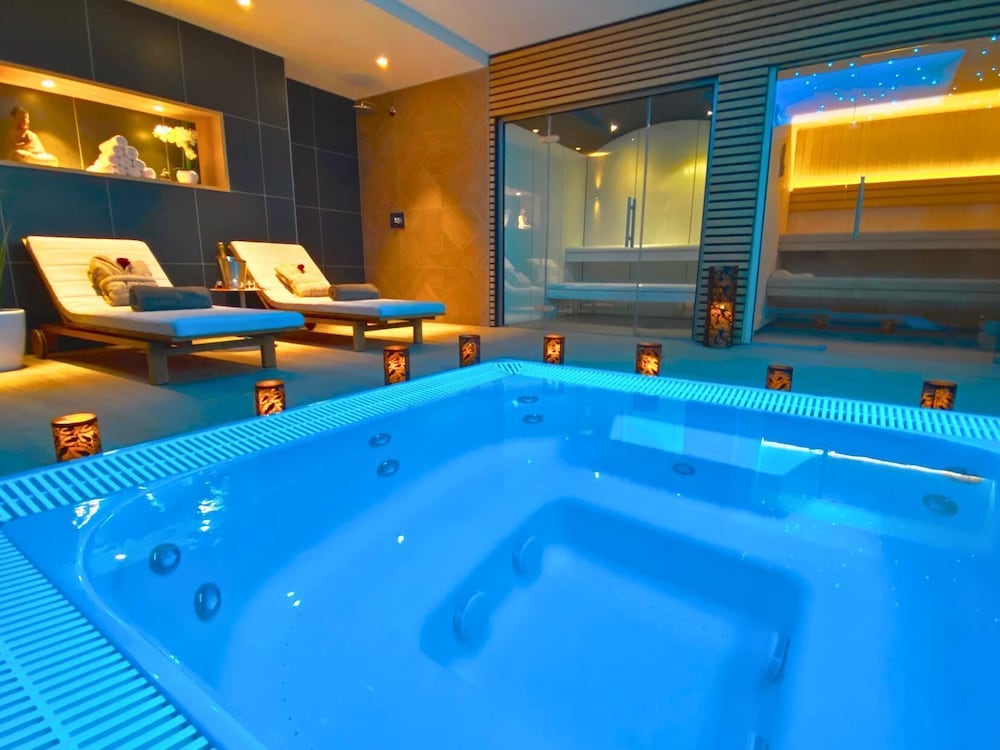Brit Hotel Fougeres - Hotel Du Parc 33/69