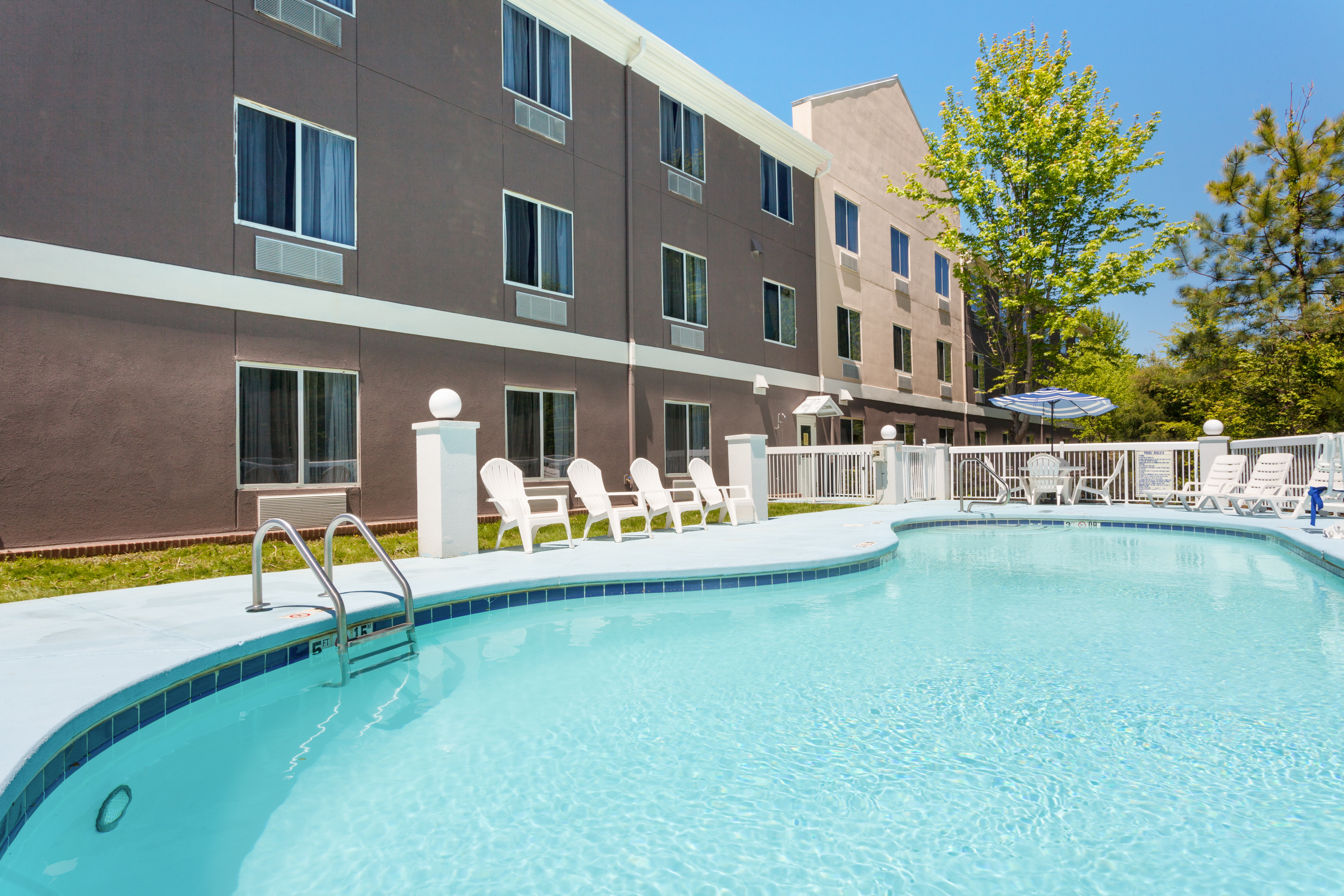 Holiday Inn Express Hotel Suites Mebane 61/62