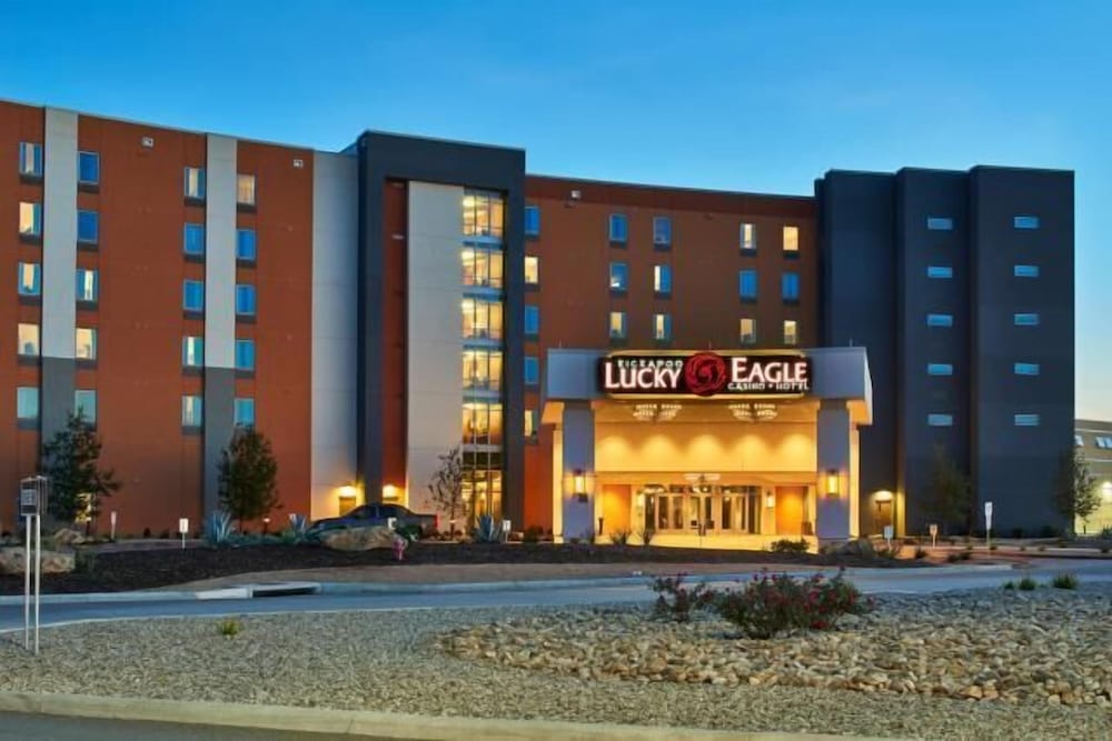 Kickapoo Lucky Eagle Casino Hotel 2/20