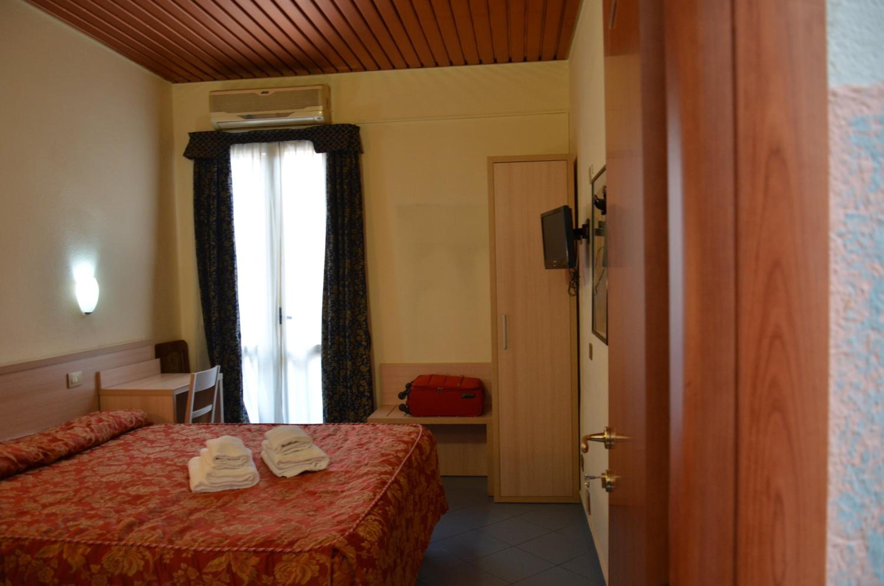 Hotel Nizza 7/41