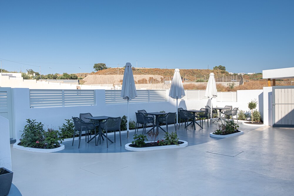 Santoterra Antigua Luxury Suites 38/50