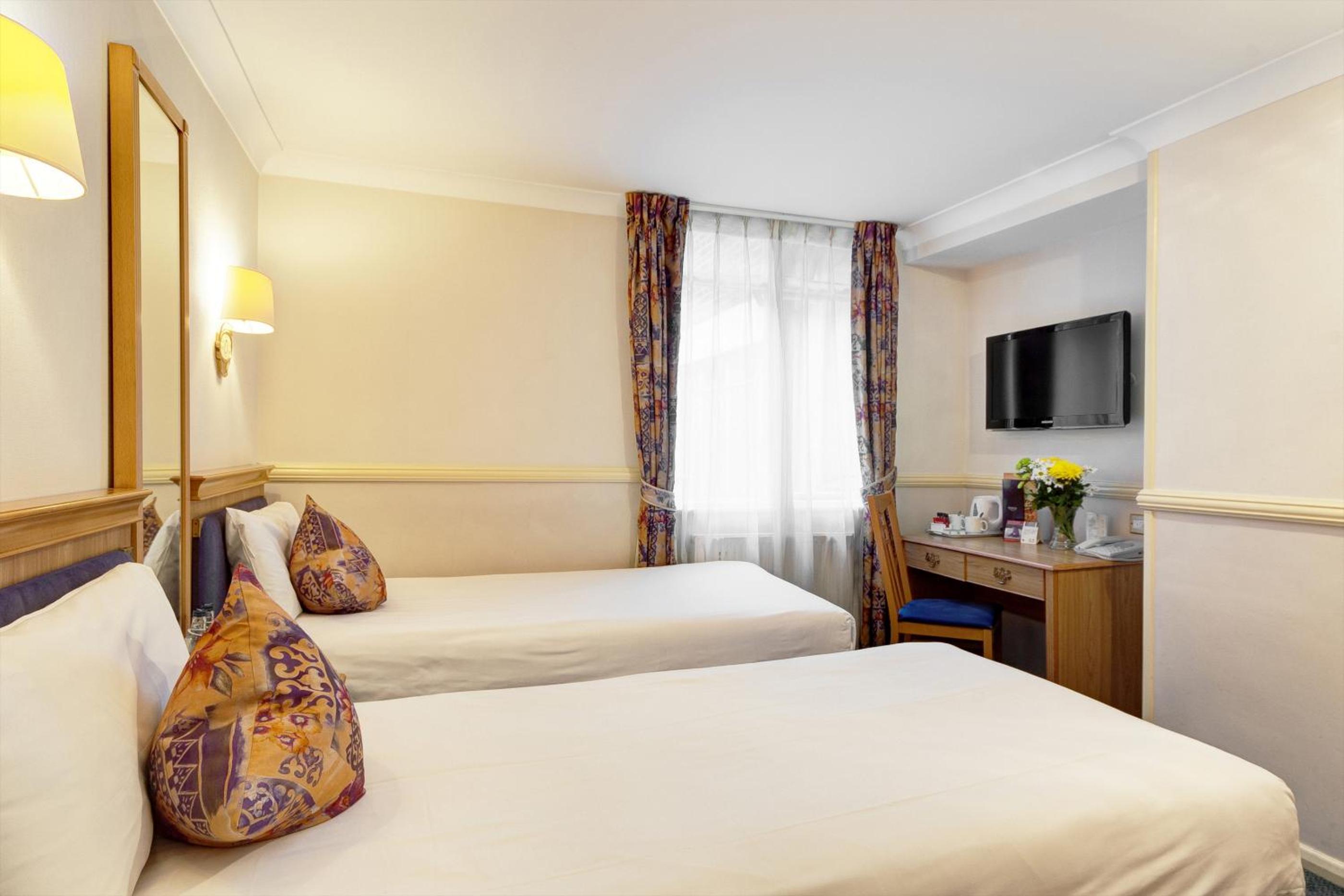 Classic, Quadruple, Queen and Twin Beds